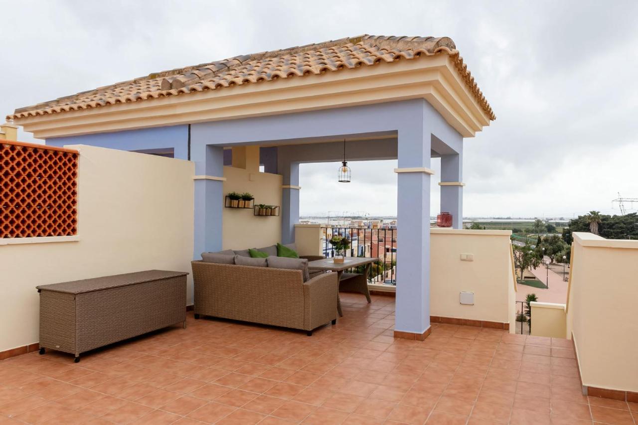 Atico Con Terraza-Solarium Y Piscina 4-6 Personas Wifi A/C Apartment Roda Exterior photo