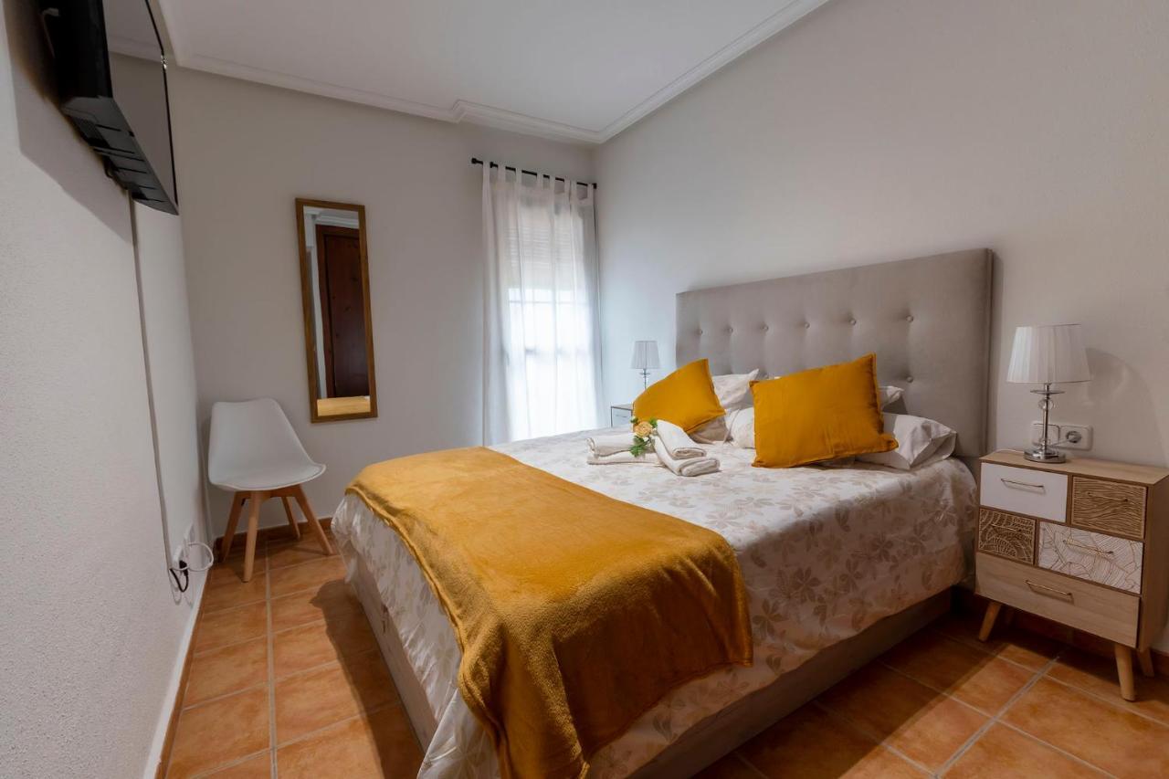 Atico Con Terraza-Solarium Y Piscina 4-6 Personas Wifi A/C Apartment Roda Exterior photo